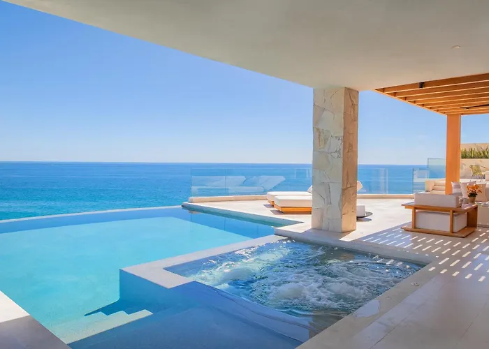 New Stunning Villa, Full Staff, Gym And Has Its Own Private Swimmable