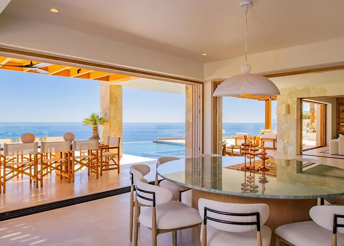 New Stunning Villa, Full Staff, Gym And Has Its Own Private Swimmable *