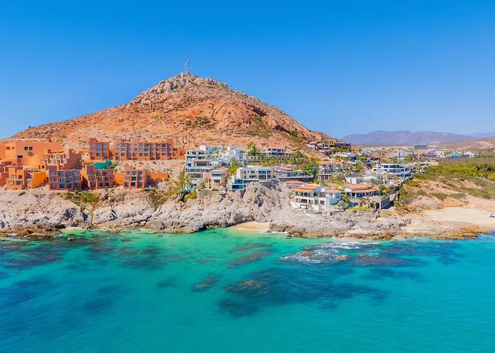 New Stunning Villa, Full Staff, Gym And Has Its Own Private Swimmable