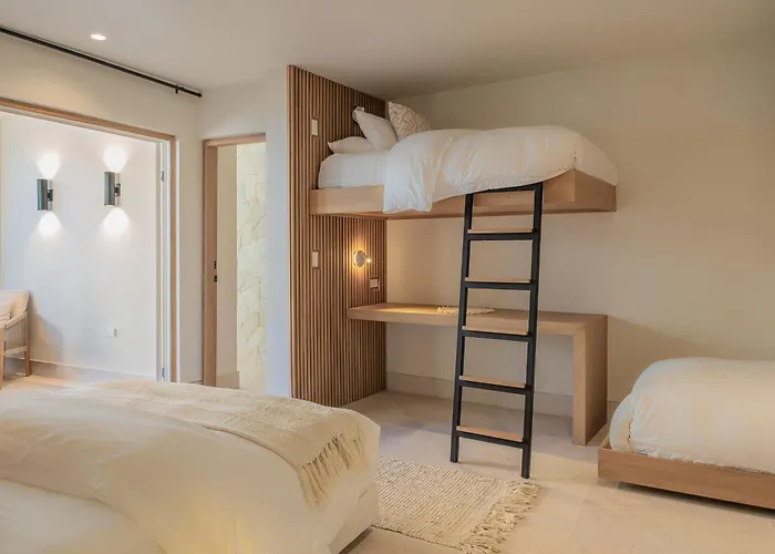 New Stunning Villa, Full Staff, Gym And Has Its Own Private Swimmable * San José del Cabo